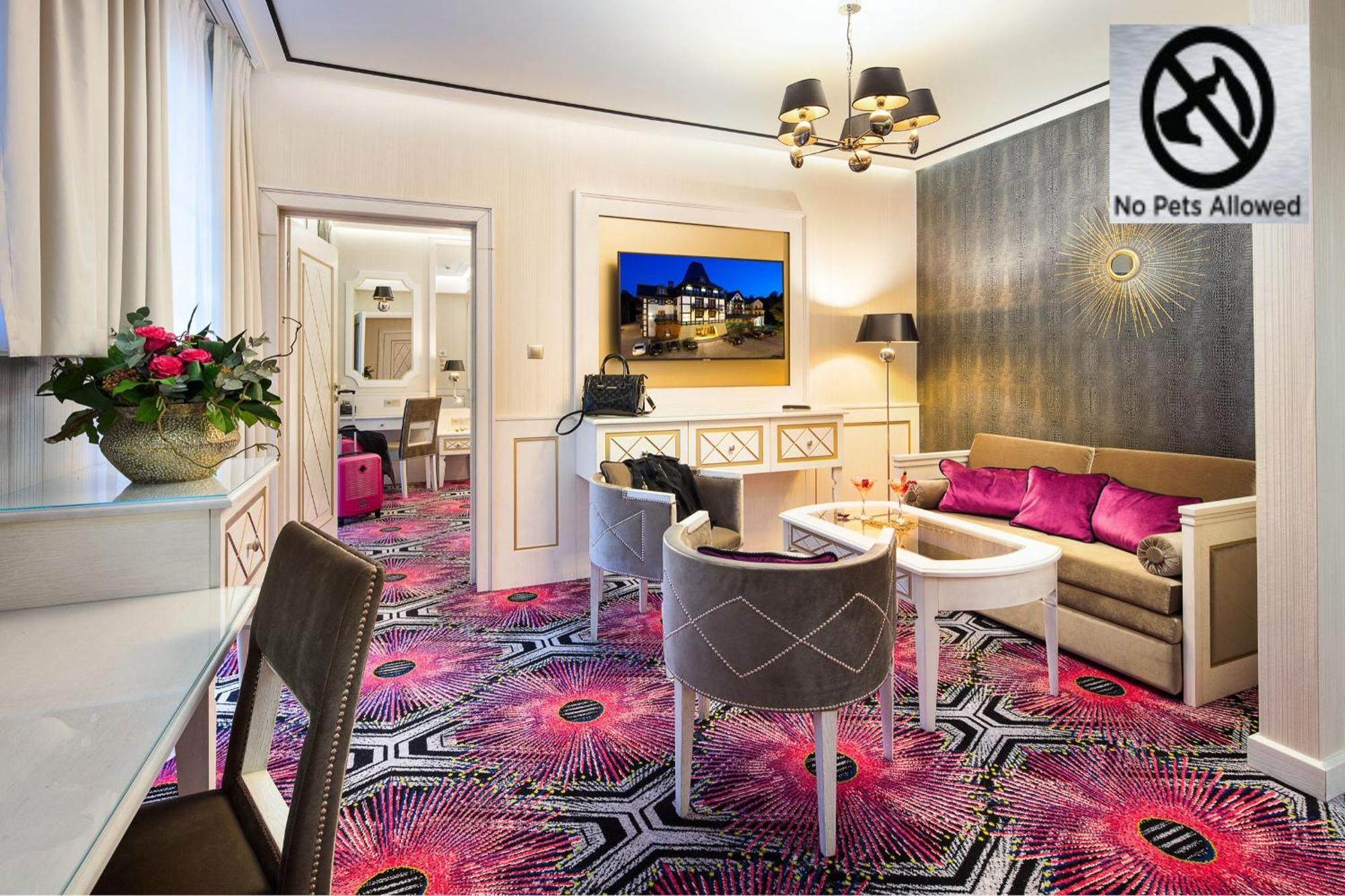 Hotel Royal Baltic 4* Luxury Boutique Ustka Esterno foto